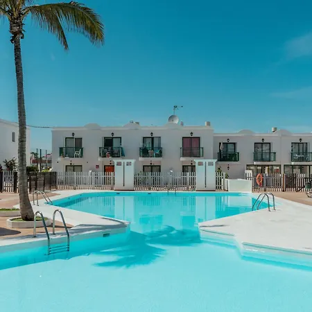 El Encanto De (adults Only) * קורלחו
